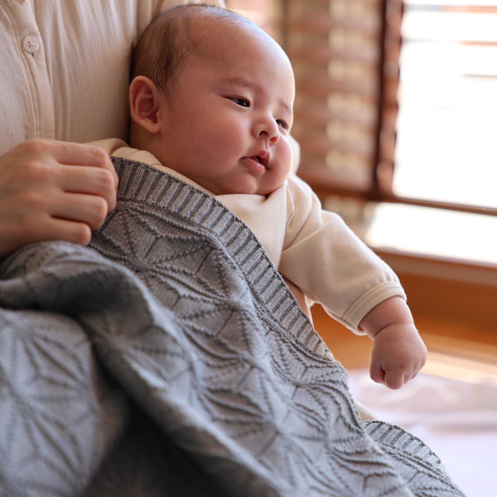麻の葉柄ニットアフガン(紺青)