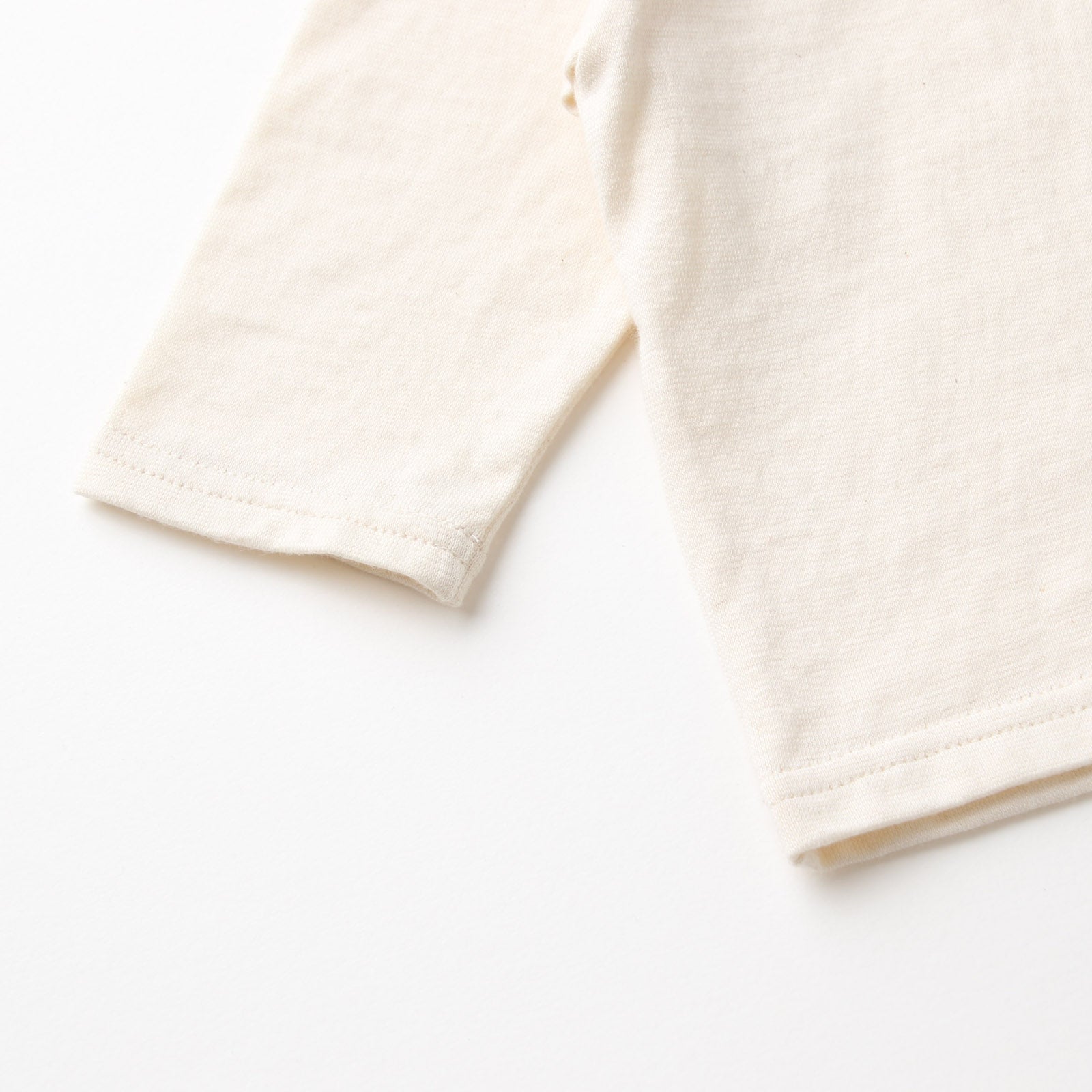 長袖Tシャツ