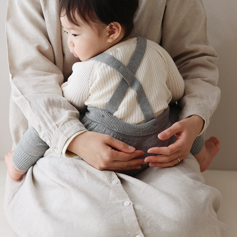 ウィンザーオパール 吊り紐付きパンツ