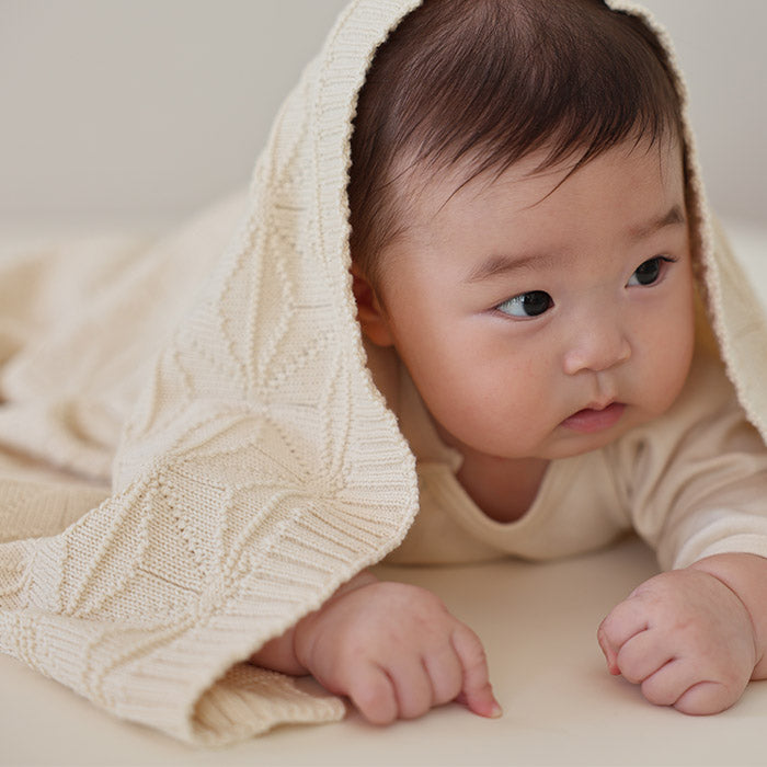 麻の葉柄ニットアフガン(生成)