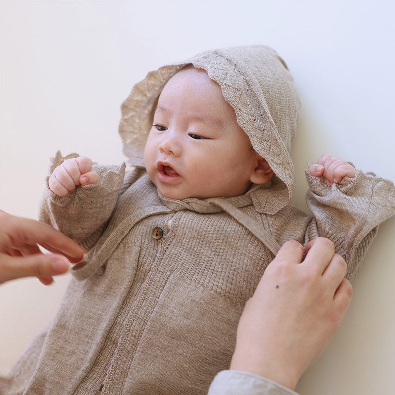 カシミヤ×シルク×コットン ベビードレス&帽子(ブラウン)