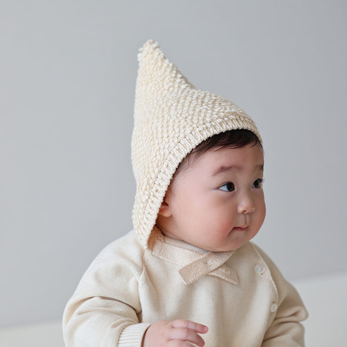 あご紐付きリリヤーンニット帽