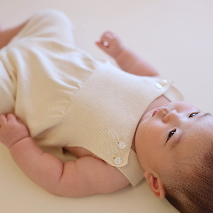 ニットロンパース(生成)