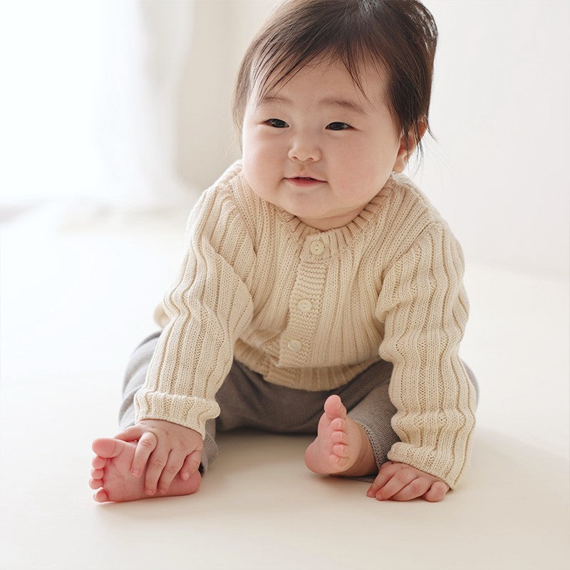 リブ編みカーディガン(生成)