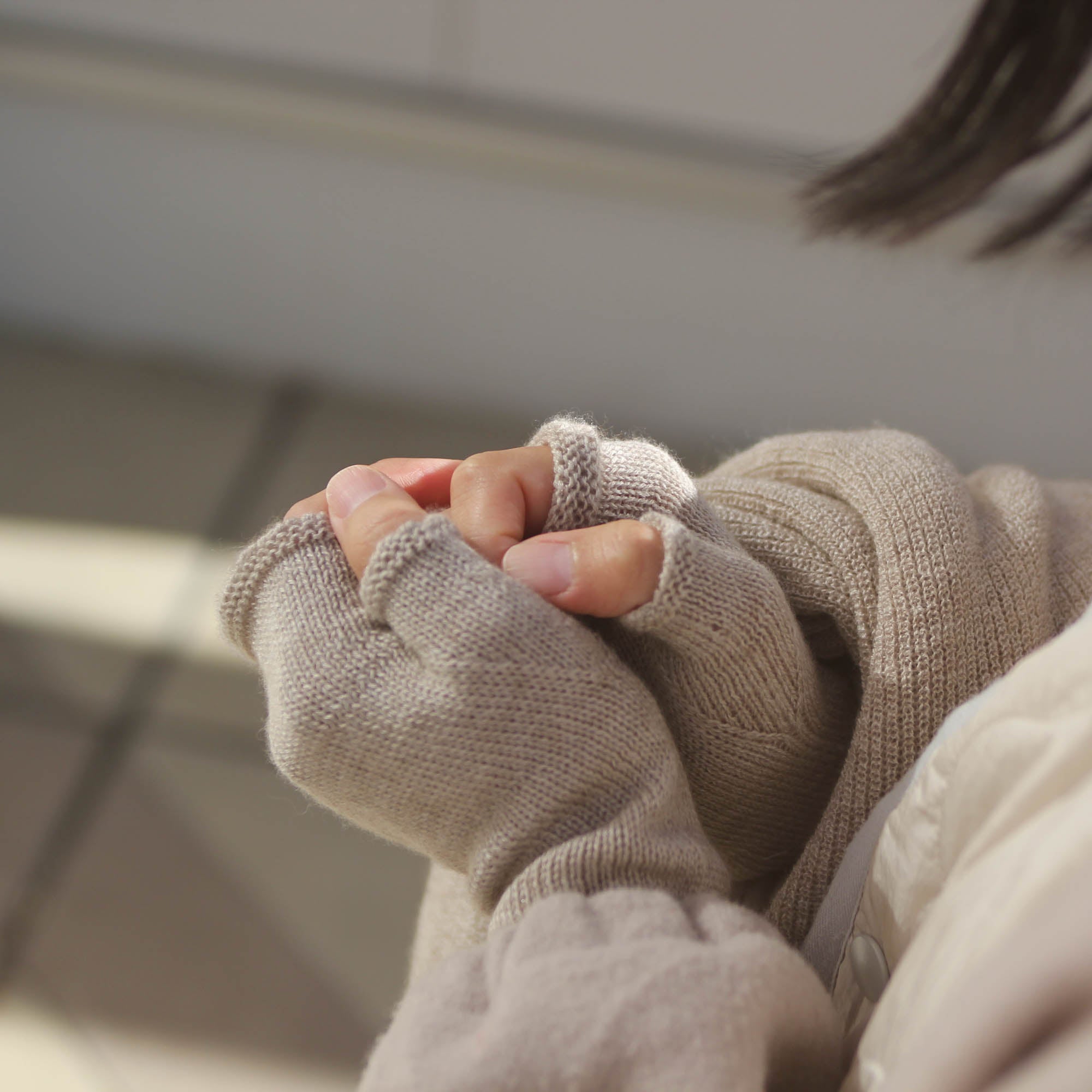 カシミヤ混アームウォーマー(ブラウン)