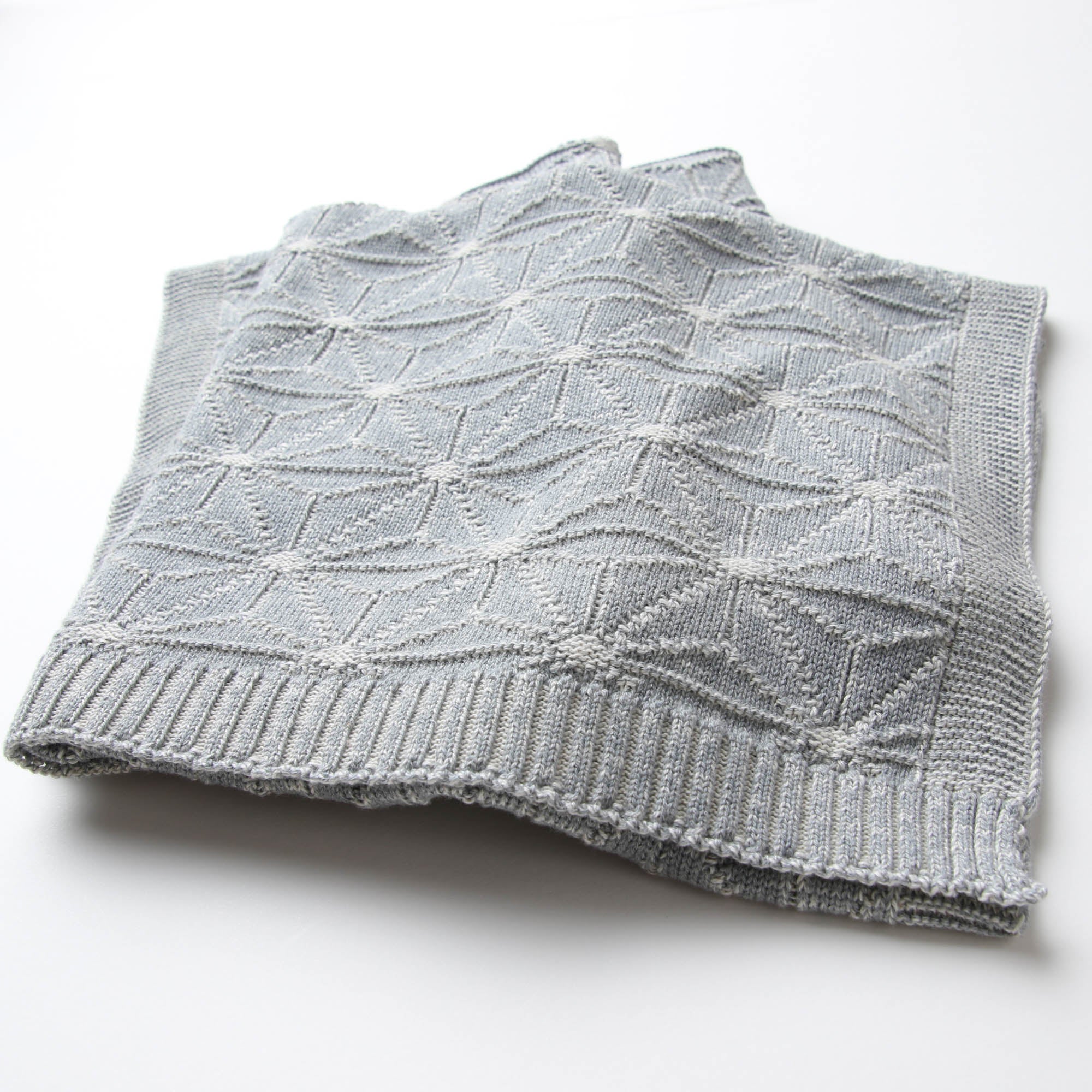 麻の葉柄ニットアフガンリバーシブル(紺青×生成)