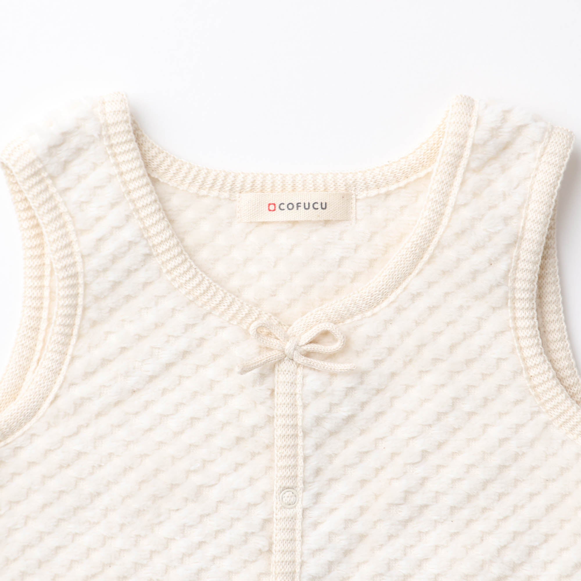 ノースリーブローブ