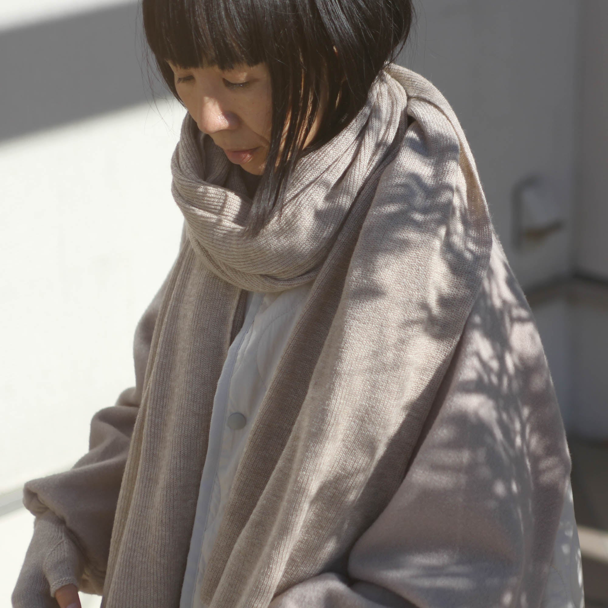 カシミヤ混ニットショール(ブラウン)