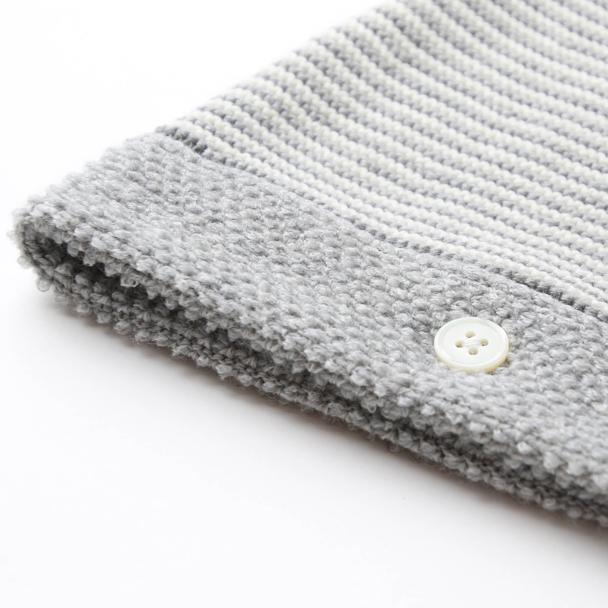 ウインザーオパールケープ(オフ白×グレー)