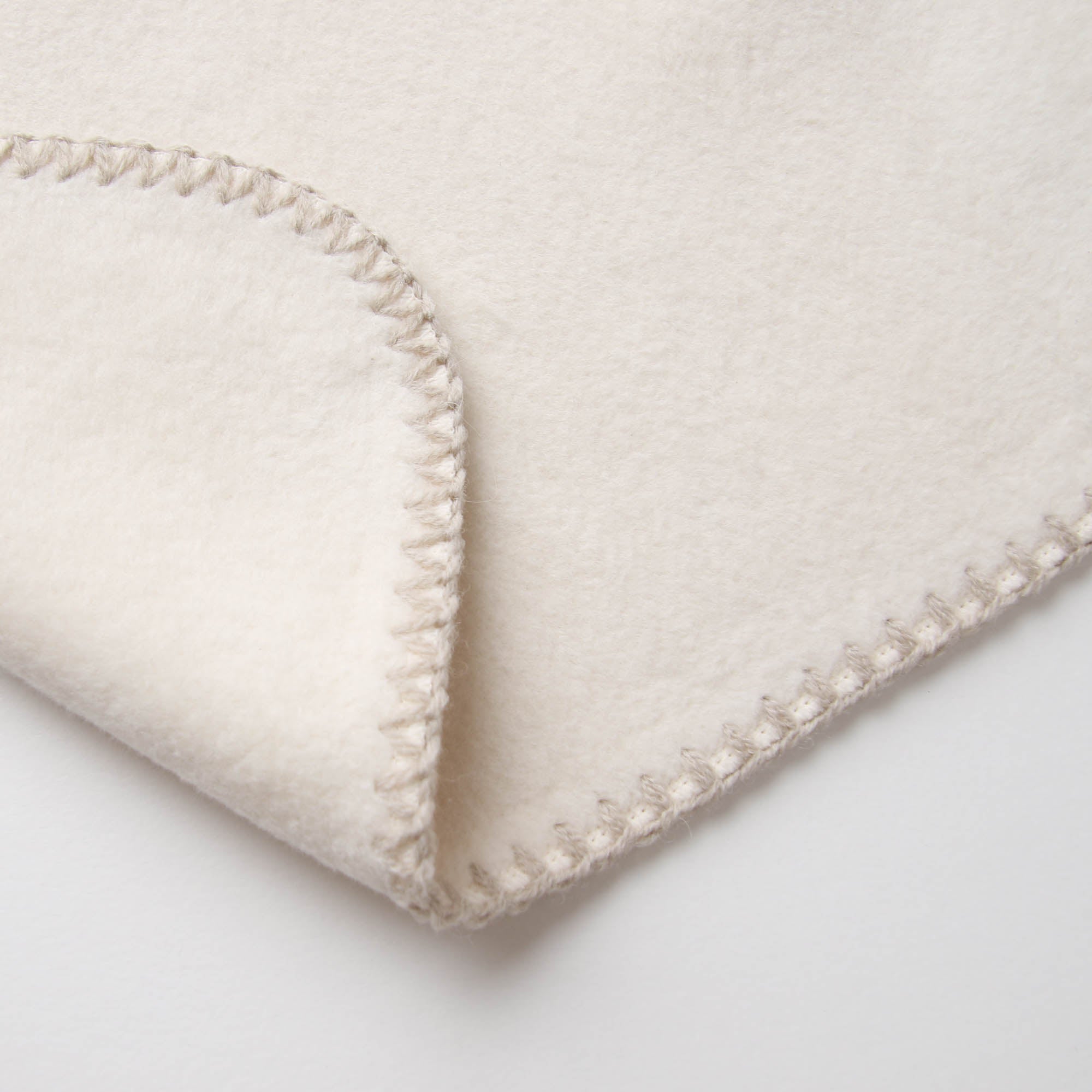 ふかふかブランケット