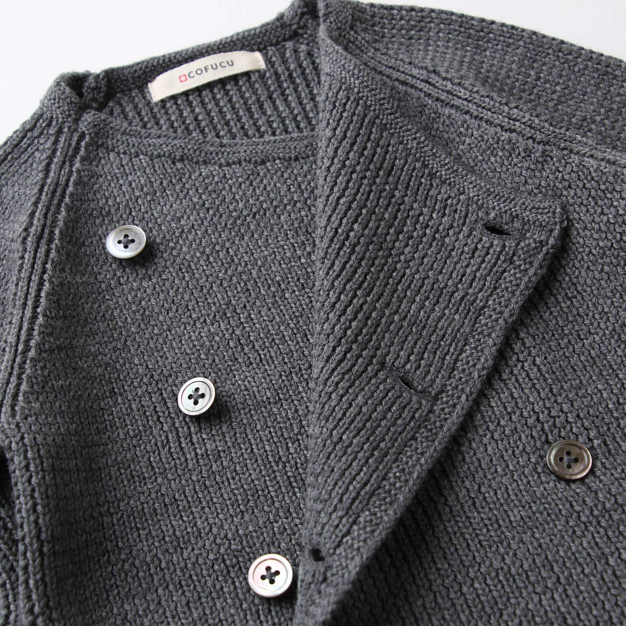 ダブルカーディガン