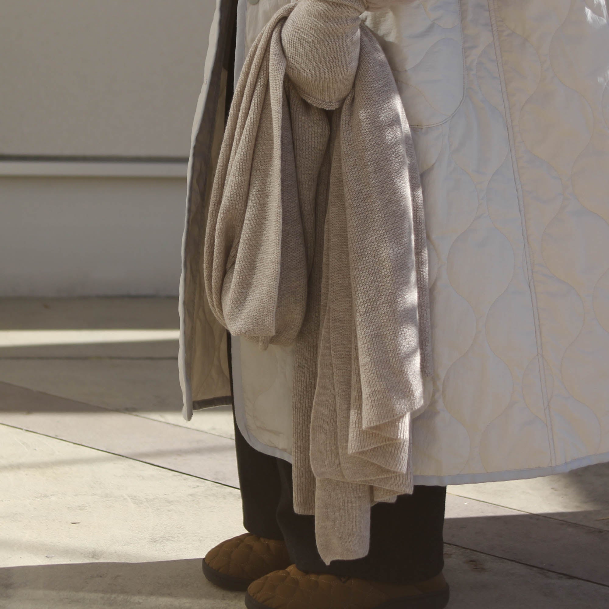 カシミヤ混ニットショール(ブラウン)