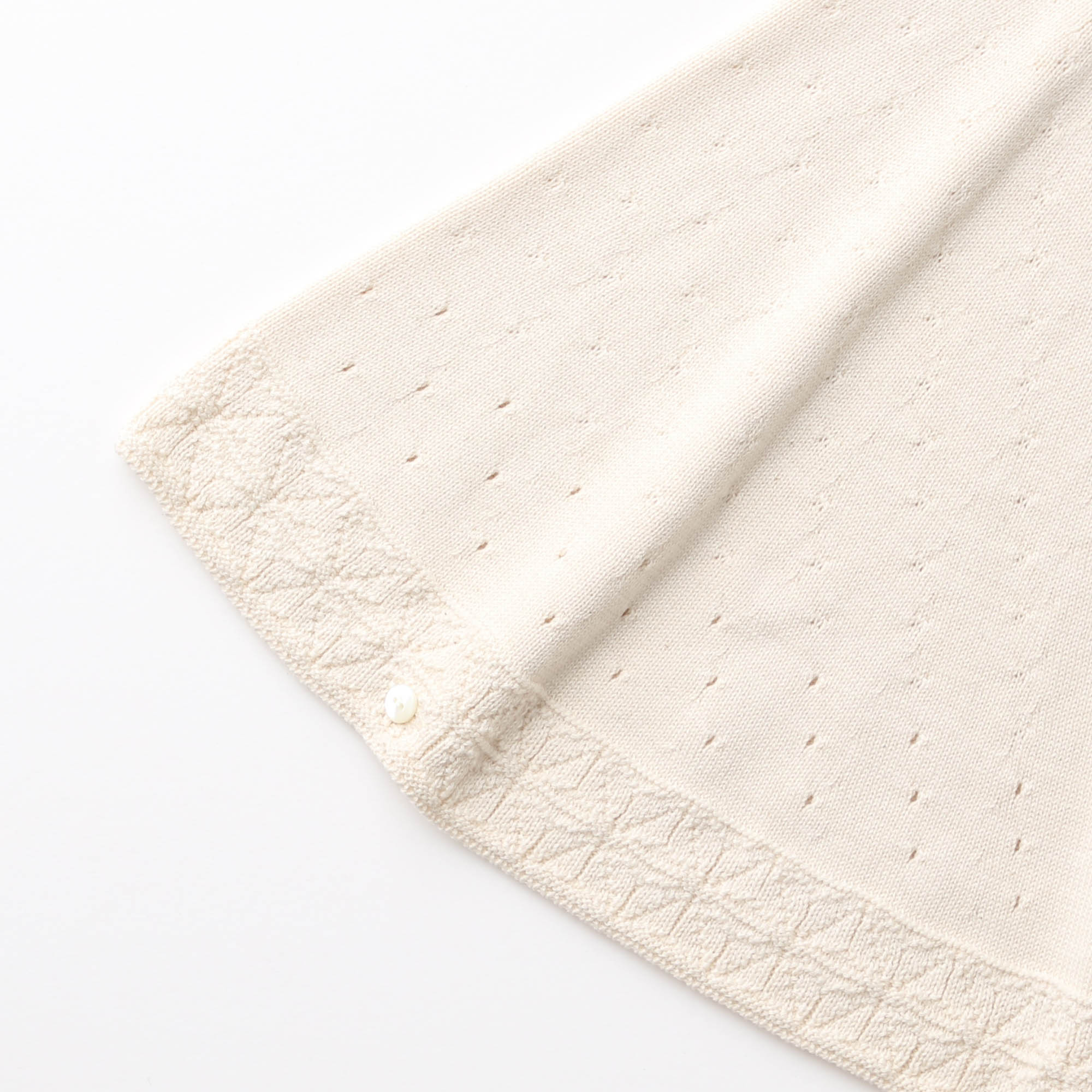 麻の葉柄マント(生成)