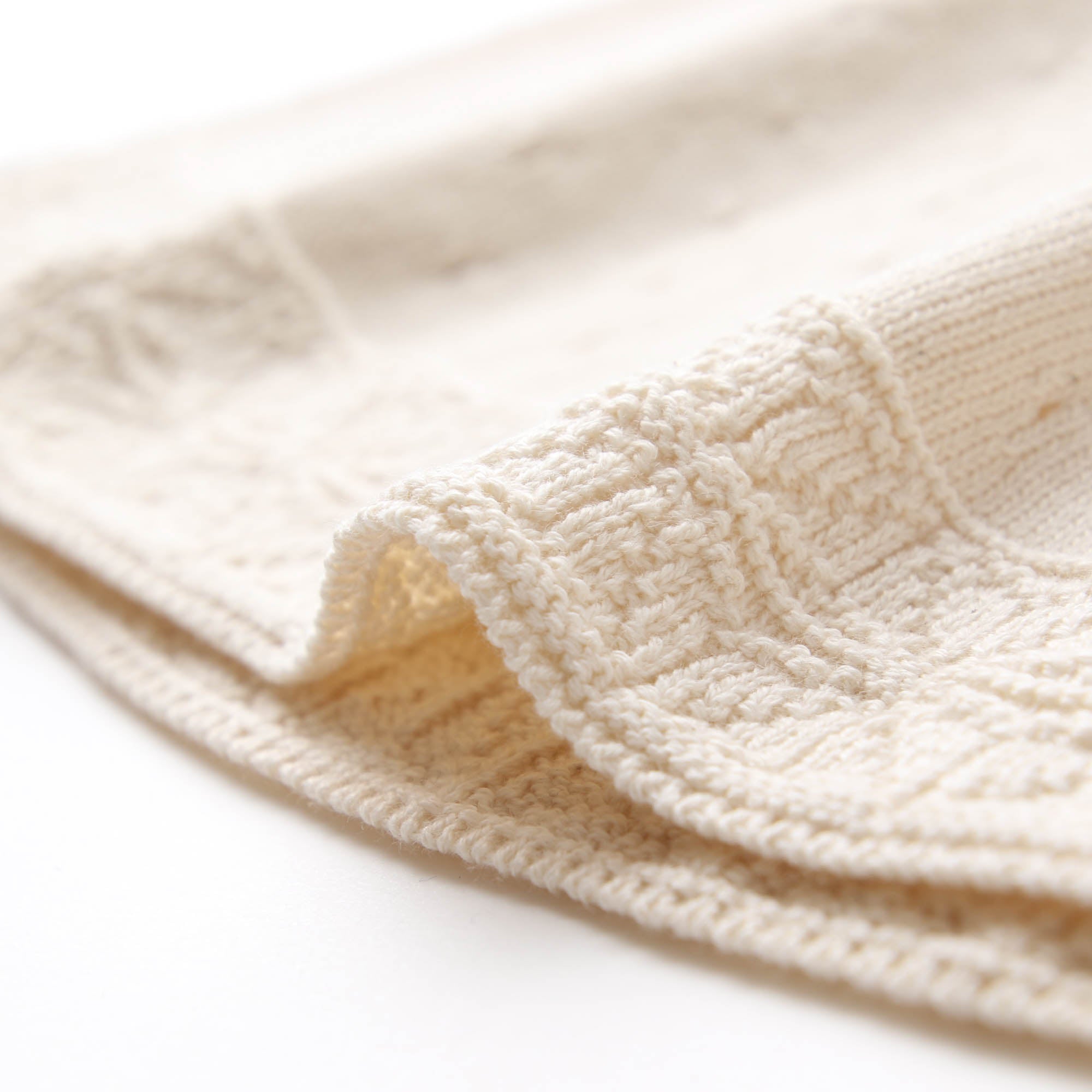 麻の葉柄マント(生成)