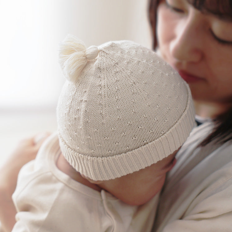 無縫製ニット帽 (タッセル付き)