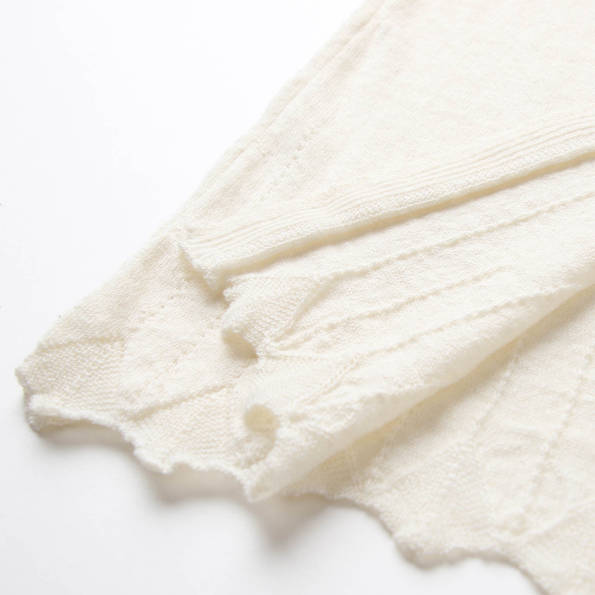 カシミヤ×シルク×コットン ベビードレス&帽子(アイボリー)