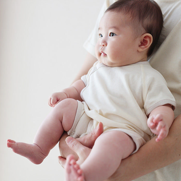 ニットトリミングロンパース