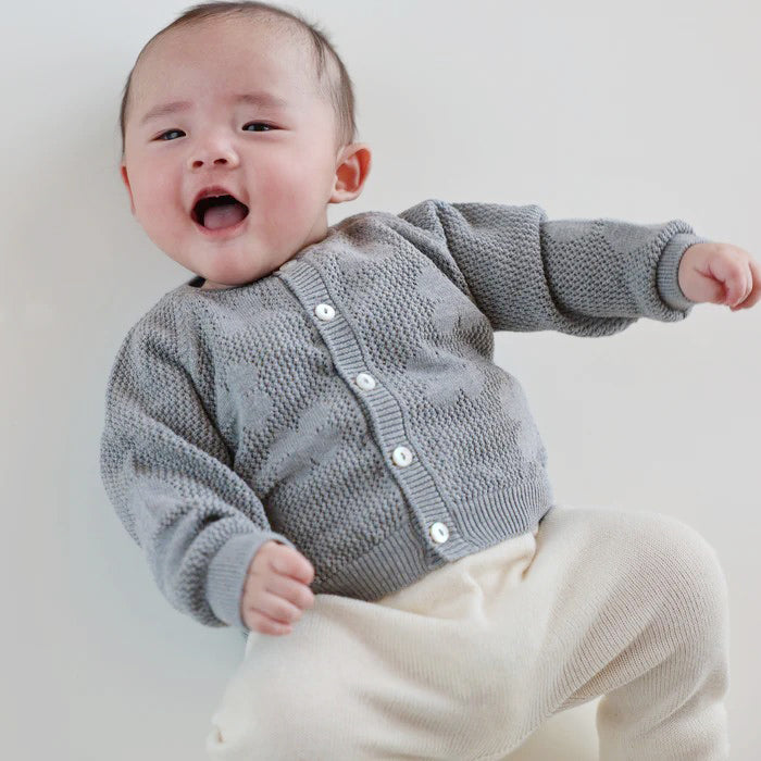 カーディガン／セーター／ベスト