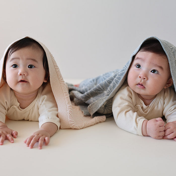 麻の葉柄ニットアフガンリバーシブル（紺青×生成）
