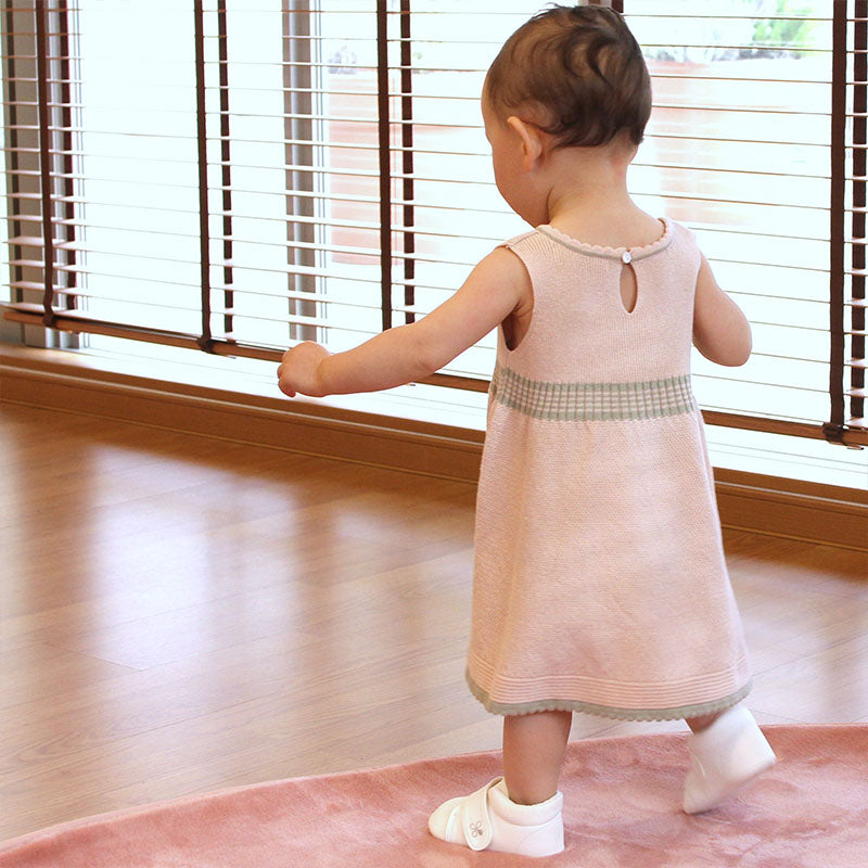 ノースリーブフレアーワンピース（さくらねずみ）